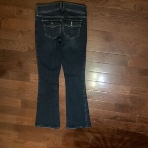Women's hollister low-rise dark wash boot cut jeans size 4L